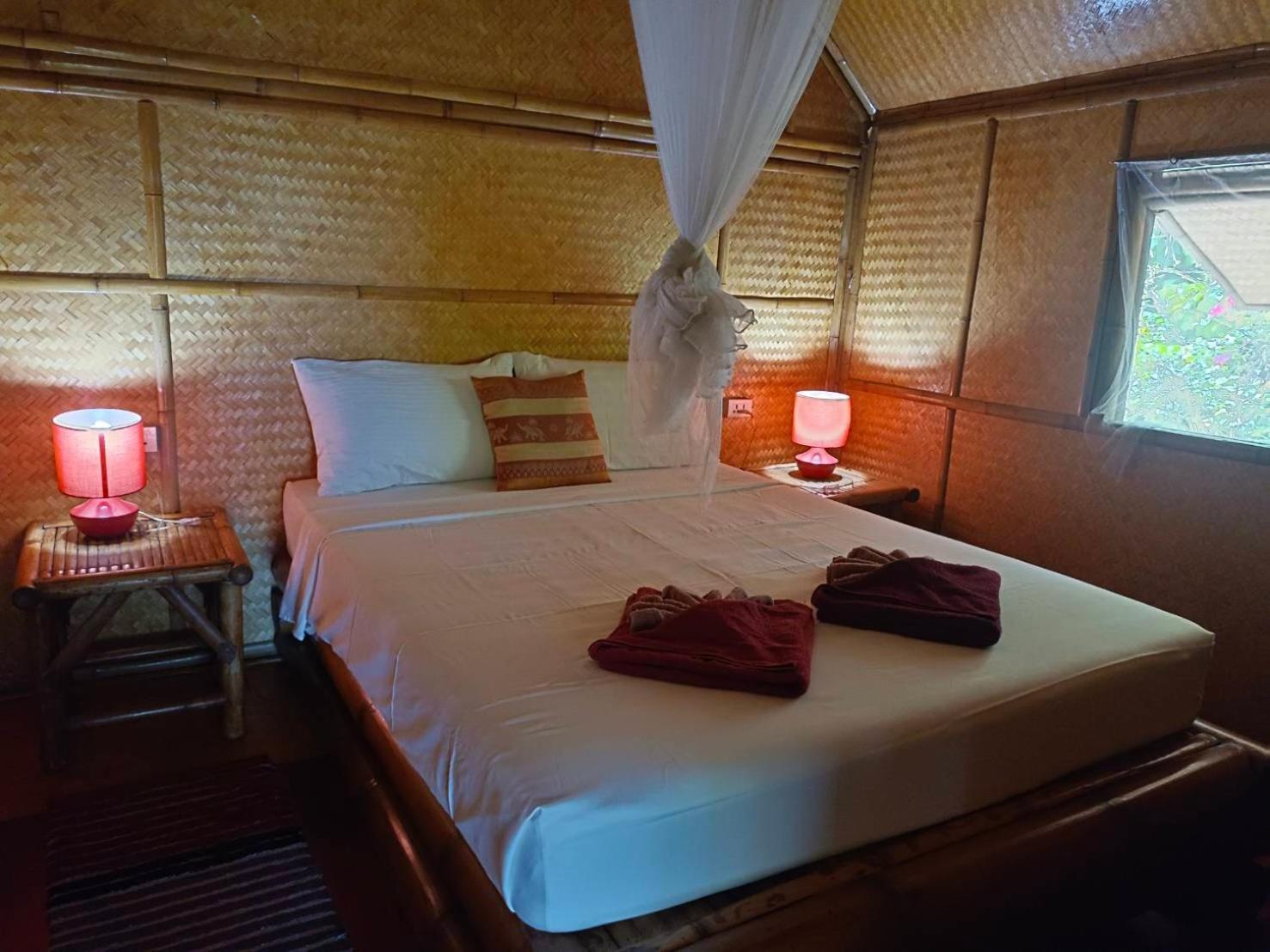 Kingsacre Hotel Nai Yang Beach Екстериор снимка