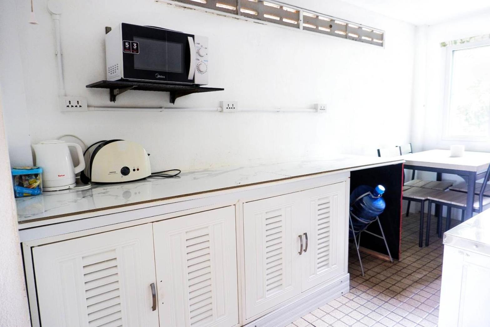 Kingsacre Hotel Nai Yang Beach Екстериор снимка