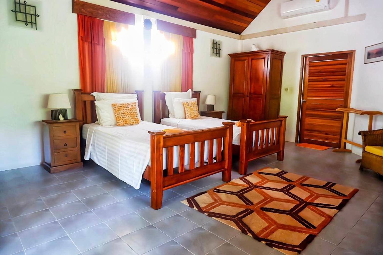 Kingsacre Hotel Nai Yang Beach Екстериор снимка