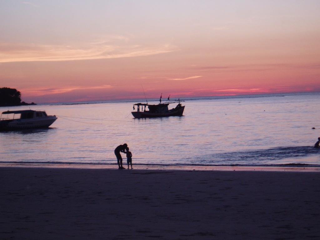 Kingsacre Hotel Nai Yang Beach Екстериор снимка